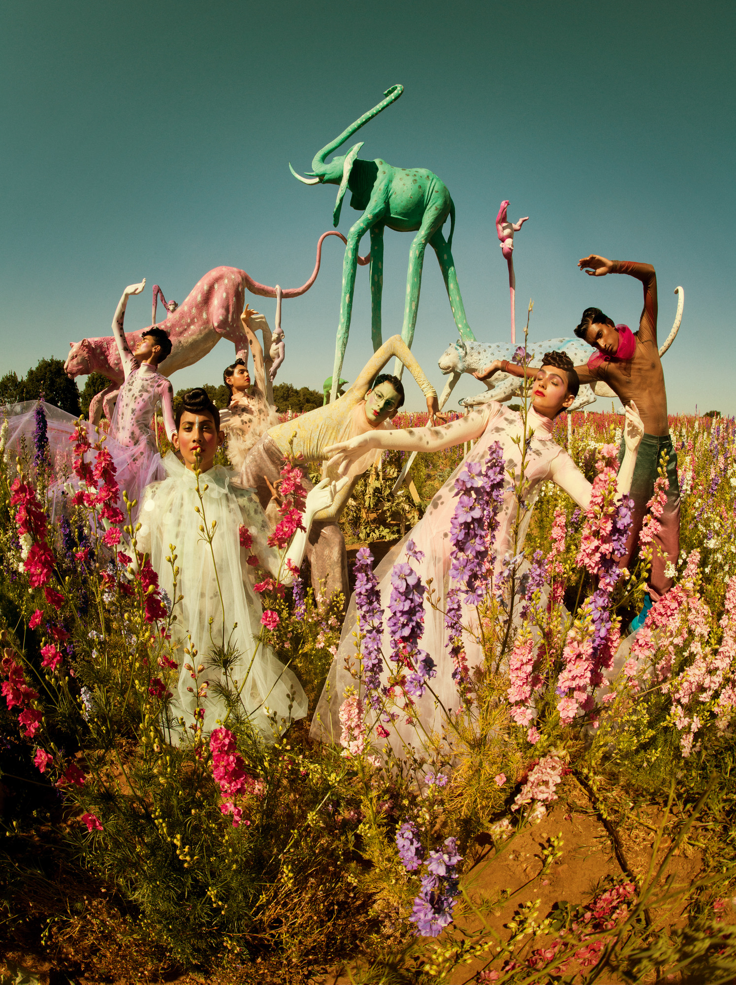 The Oriental Fairytale of Tim Walker's Wonderful Things | Flanelle